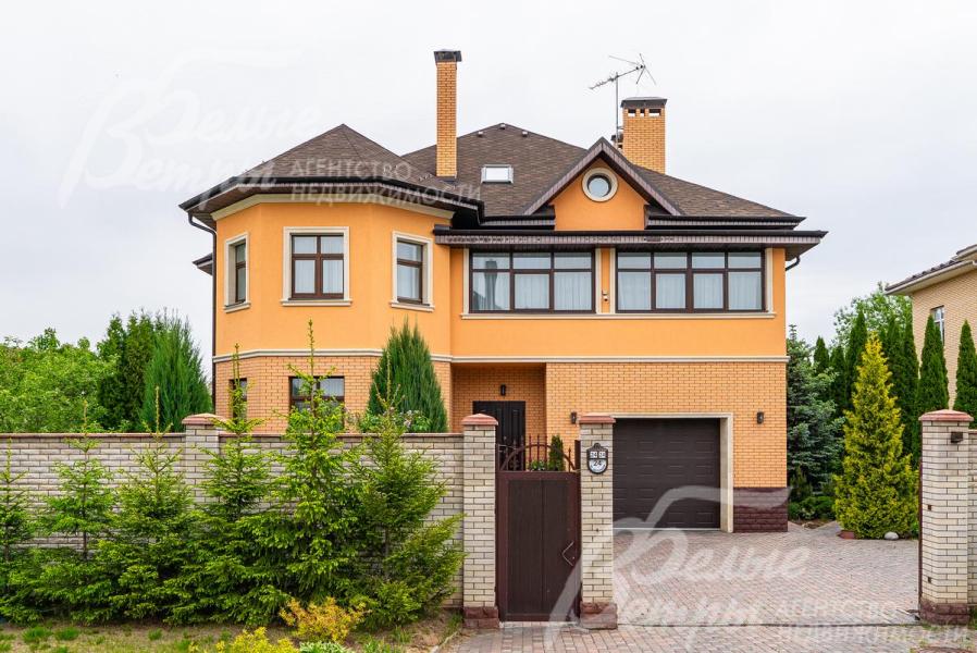 Автоматические откатные ворота при въезде на участок