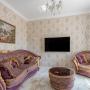 В гостиной итальянская мебель от фабрик Provasi и Royal