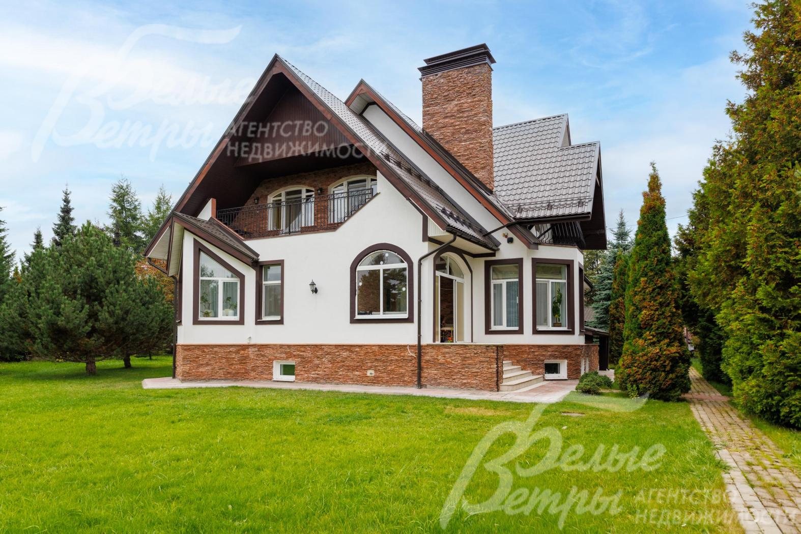 Дом на ухоженном зелёном участке 24 сотки