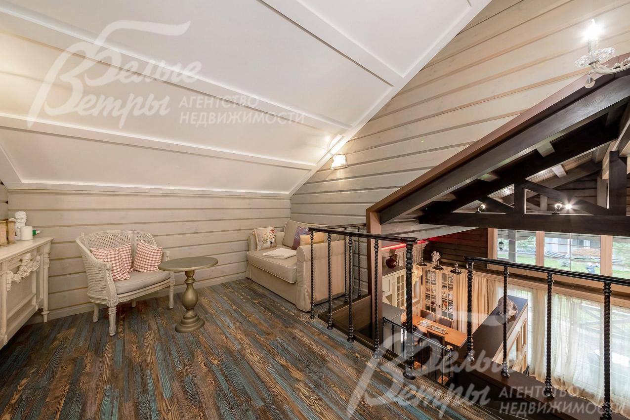 Холл-галерея