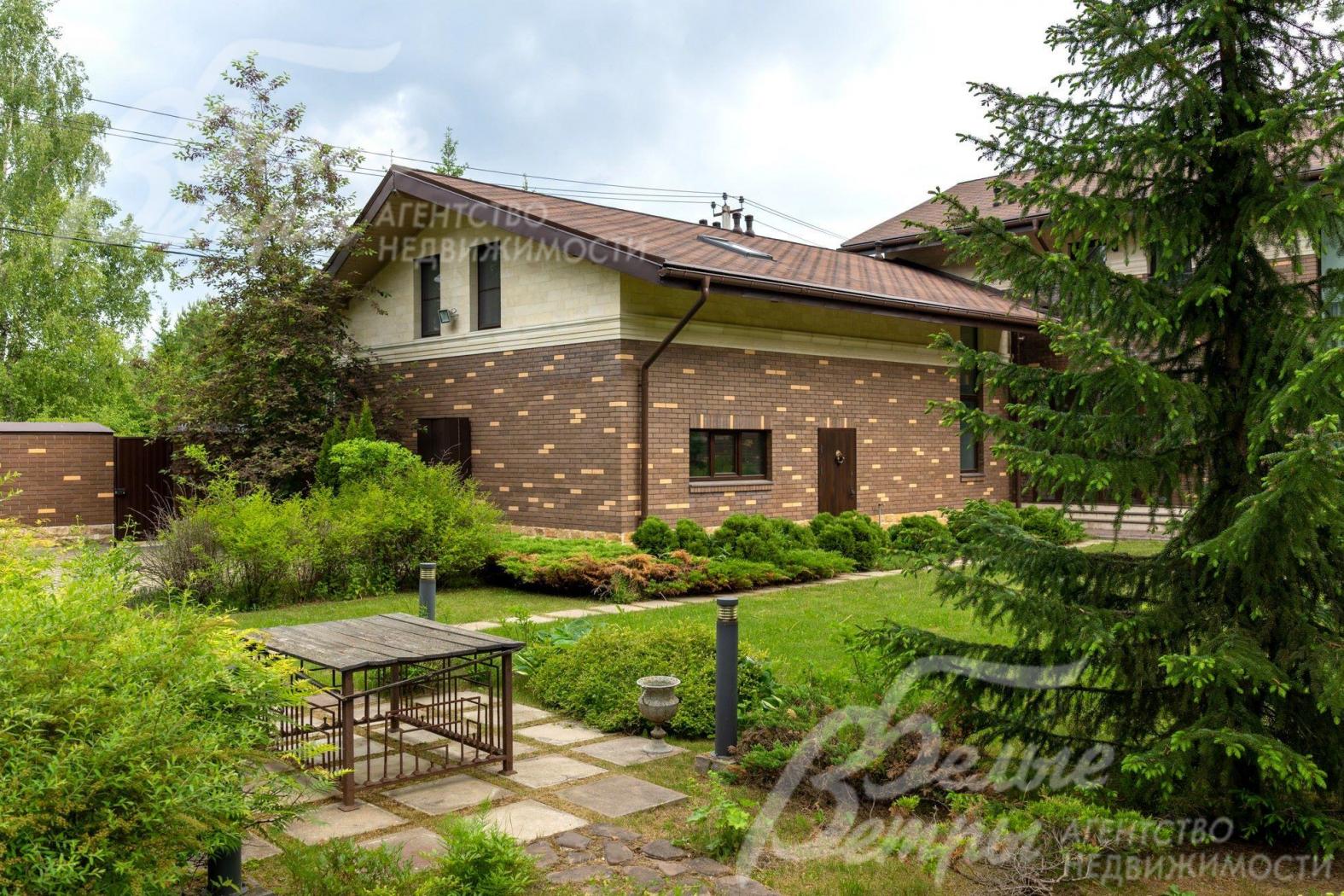 Созданы места для отдыха и уединения. 