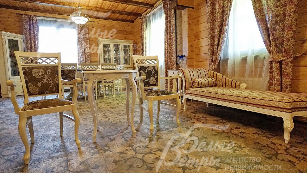 Изящная мебель в стиль отделки дома