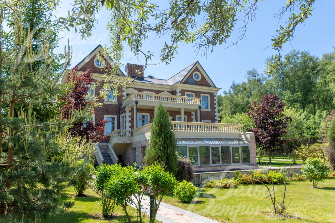 Дом в английском стиле