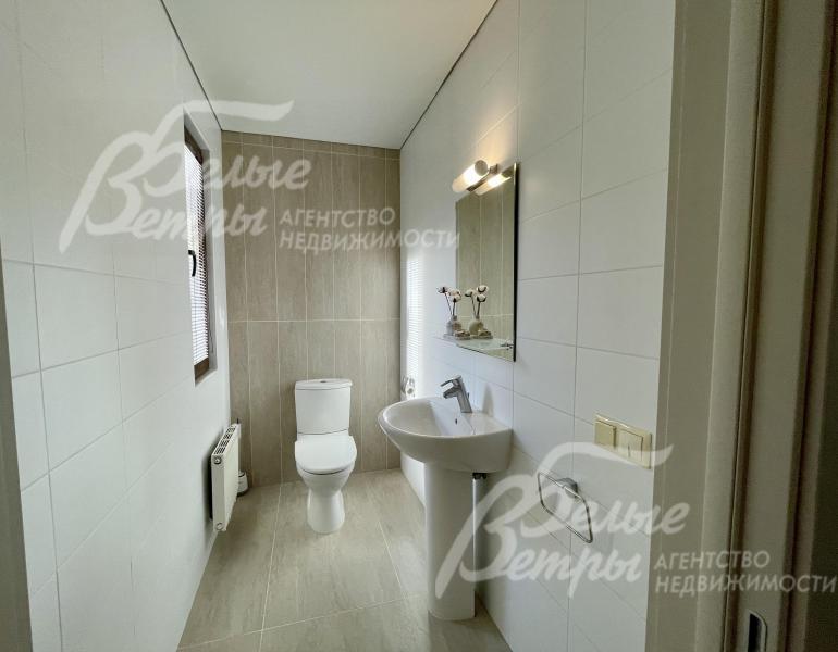 Гостевой санузел на 1 этаже