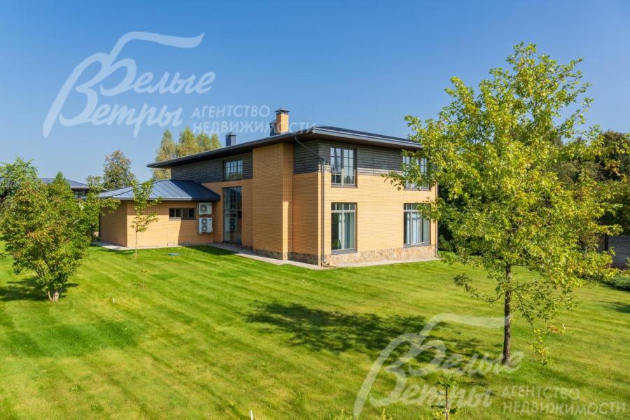 Просторный благоустроенный участок 24 сотки