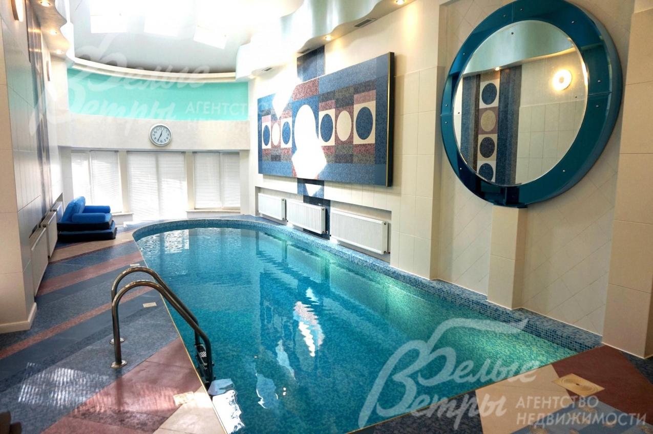 Бассейн в СПА-зоне