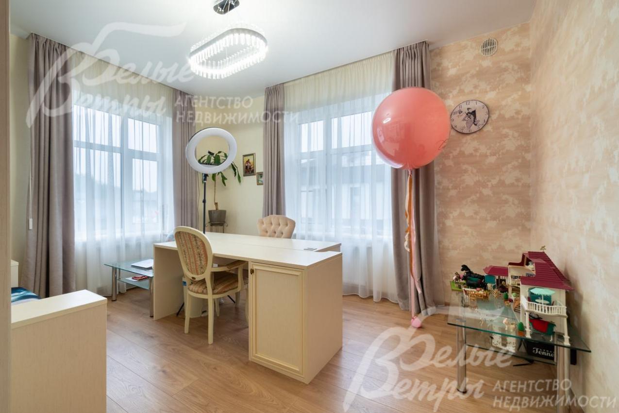 Спальня (комната для учебы детей) 15.7 кв.м