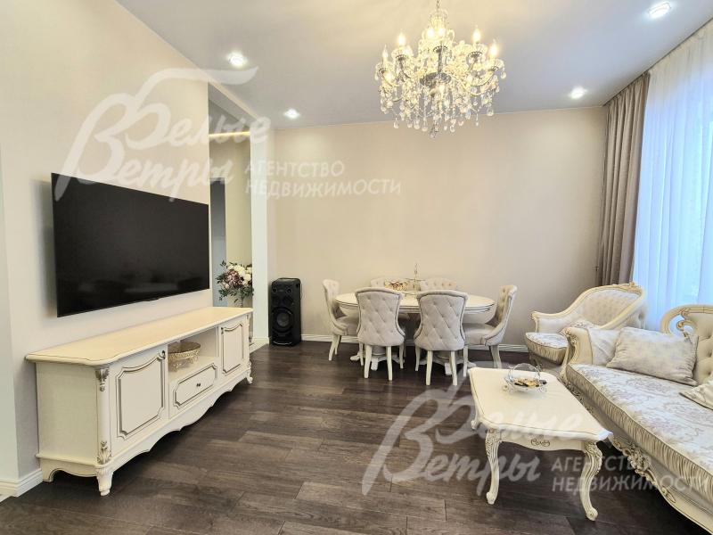 В доме новая мебель и техника