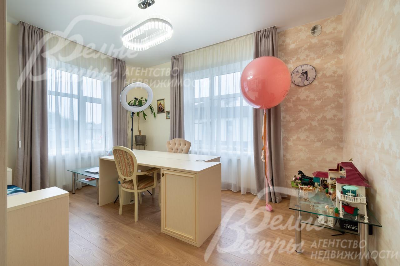 Спальня (комната для учебы детей) 15.7 кв.м