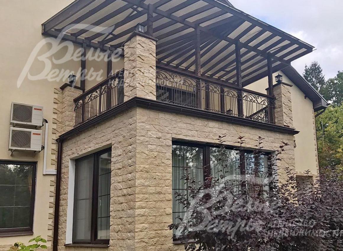 Трехуровневый дом в аренду в охраняемом КП