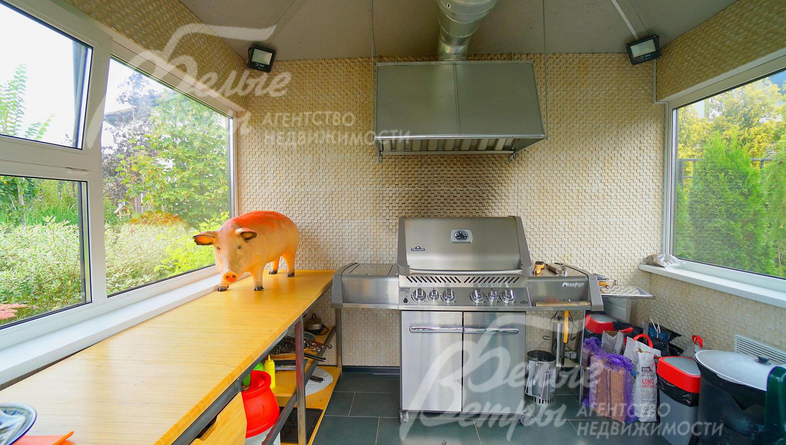 Гриль-домик 9 кв.м с летней кухней